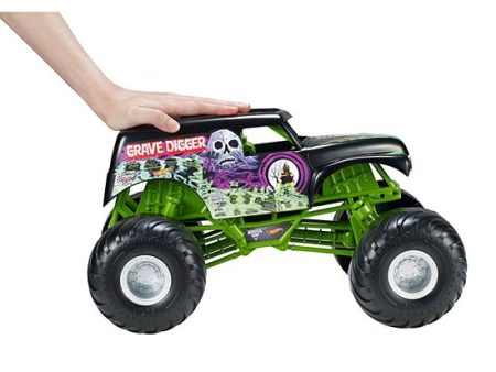 Hot Wheels Monster Jam Giant Grave Digger Truck Fashion